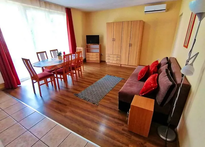 Aida Apartment *