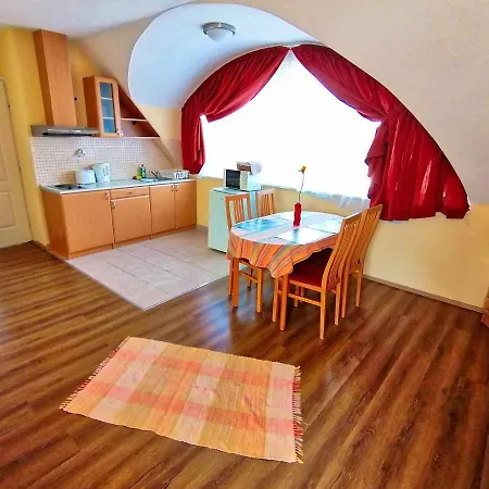 Aida Apartman Apartment Hajduszoboszlo