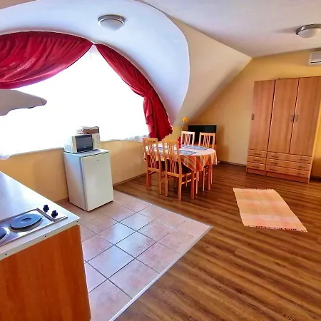 Apartment Aida Apartman *