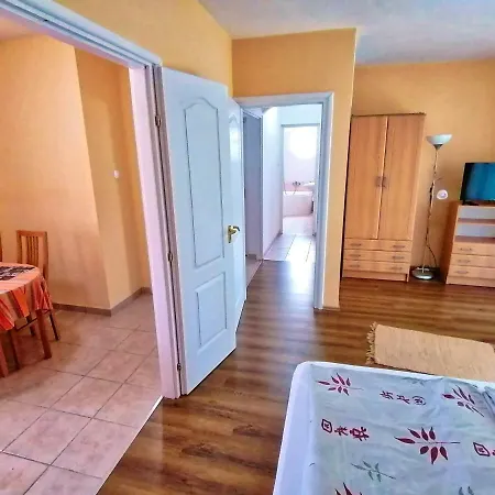 Apartment Aida Apartman