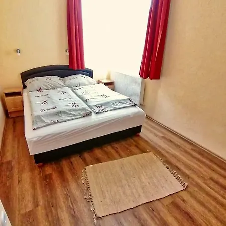 Aida Apartman * Hajduszoboszlo